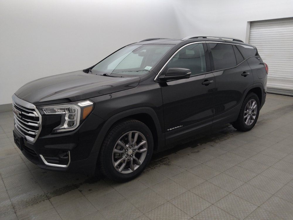 Used 2023 GMC Terrain SLT AWD/4WD image 2
