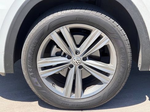 Used 2018 Volkswagen Atlas SE AWD/4WD image 6