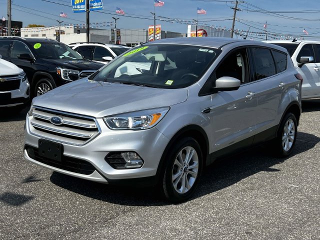 Used 2019 Ford Escape SE AWD/4WD image 2