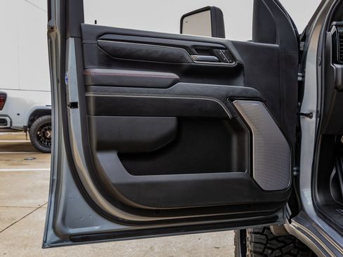 Used 2026 GMC Sierra 2500 AT4X AWD/4WD image 35