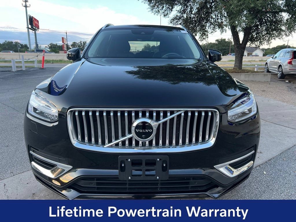 Used 2021 Volvo XC90 T8 Inscription Expression w/ Protection Package AWD/4WD image 2