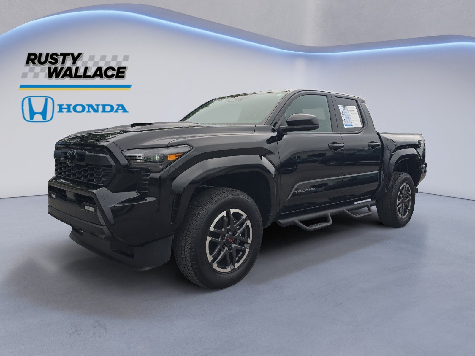 Used 2026 Toyota Tacoma TRD Sport AWD/4WD image 1