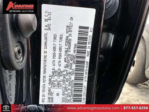 Used 2021 Toyota Tacoma TRD Sport w/ TRD Premium Sport Package image 21