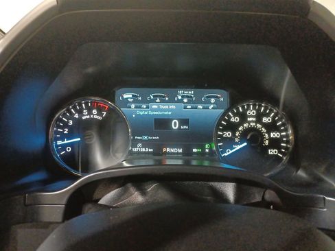 Used 2019 Ford F150 Lariat w/ Equipment Group 502A Luxury image 10