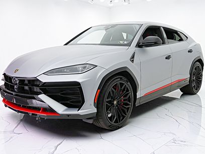 Used 2025 Lamborghini Urus SE