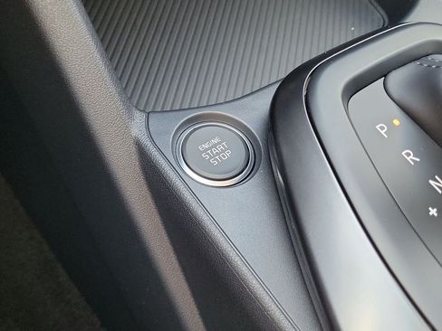 New 2026 Kia K4 FWD image 32