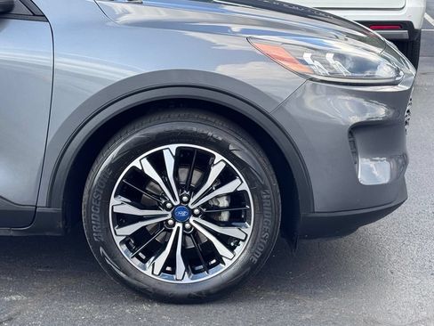Used 2022 Ford Escape SE w/ SE Sport Appearance Package FWD image 41