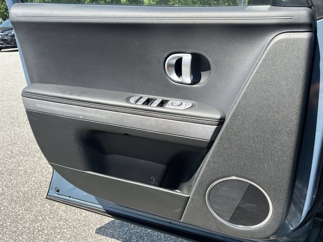 Certified 2023 Hyundai Ioniq 5 SEL w/ Cargo Package AWD/4WD image 33