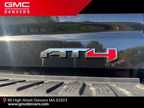 Used 2023 GMC Sierra 2500 AT4 w/ AT4 Premium Plus Package image 10