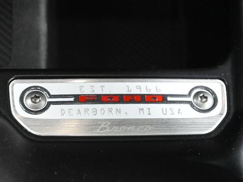 New 2026 Ford Bronco Heritage Edition AWD/4WD image 14