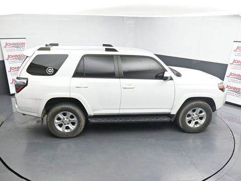 Used 2021 Toyota 4Runner SR5 image 17