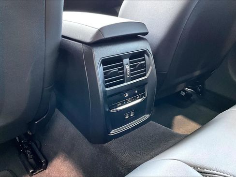 Used 2025 BMW 430i w/ Premium Package RWD image 33