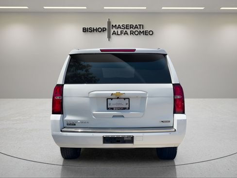 Used 2018 Chevrolet Suburban Premier AWD/4WD image 4