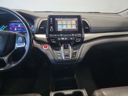 Used 2018 Honda Odyssey Touring image 20