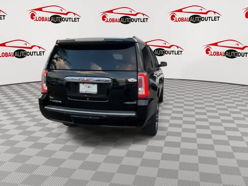 Used 2017 GMC Yukon Denali w/ Open Road Package AWD/4WD image 8