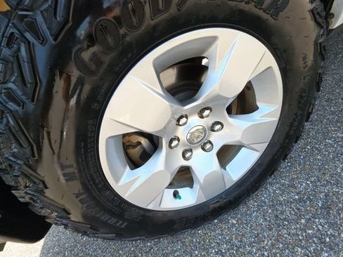 Used 2023 RAM 1500 Lone Star RWD image 12
