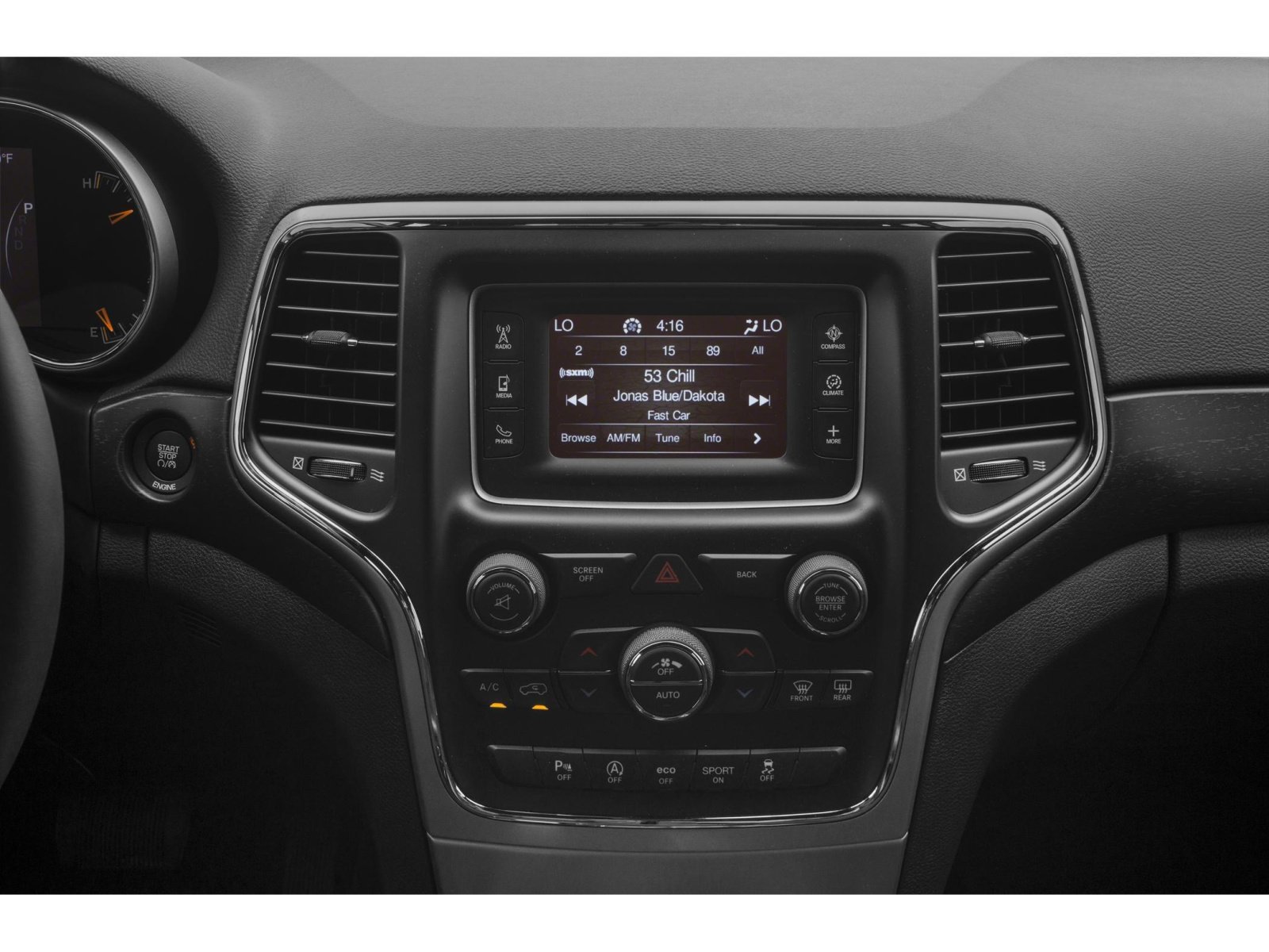 Used 2015 Jeep Grand Cherokee Laredo AWD/4WD image 8