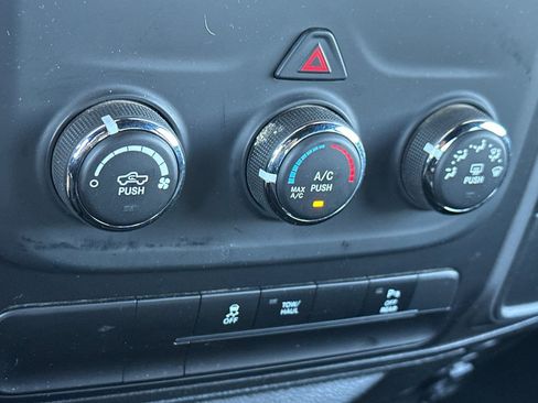 Used 2024 RAM 1500 Classic Warlock AWD/4WD image 19