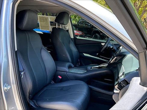 Certified 2024 Acura RDX SH-AWD image 9