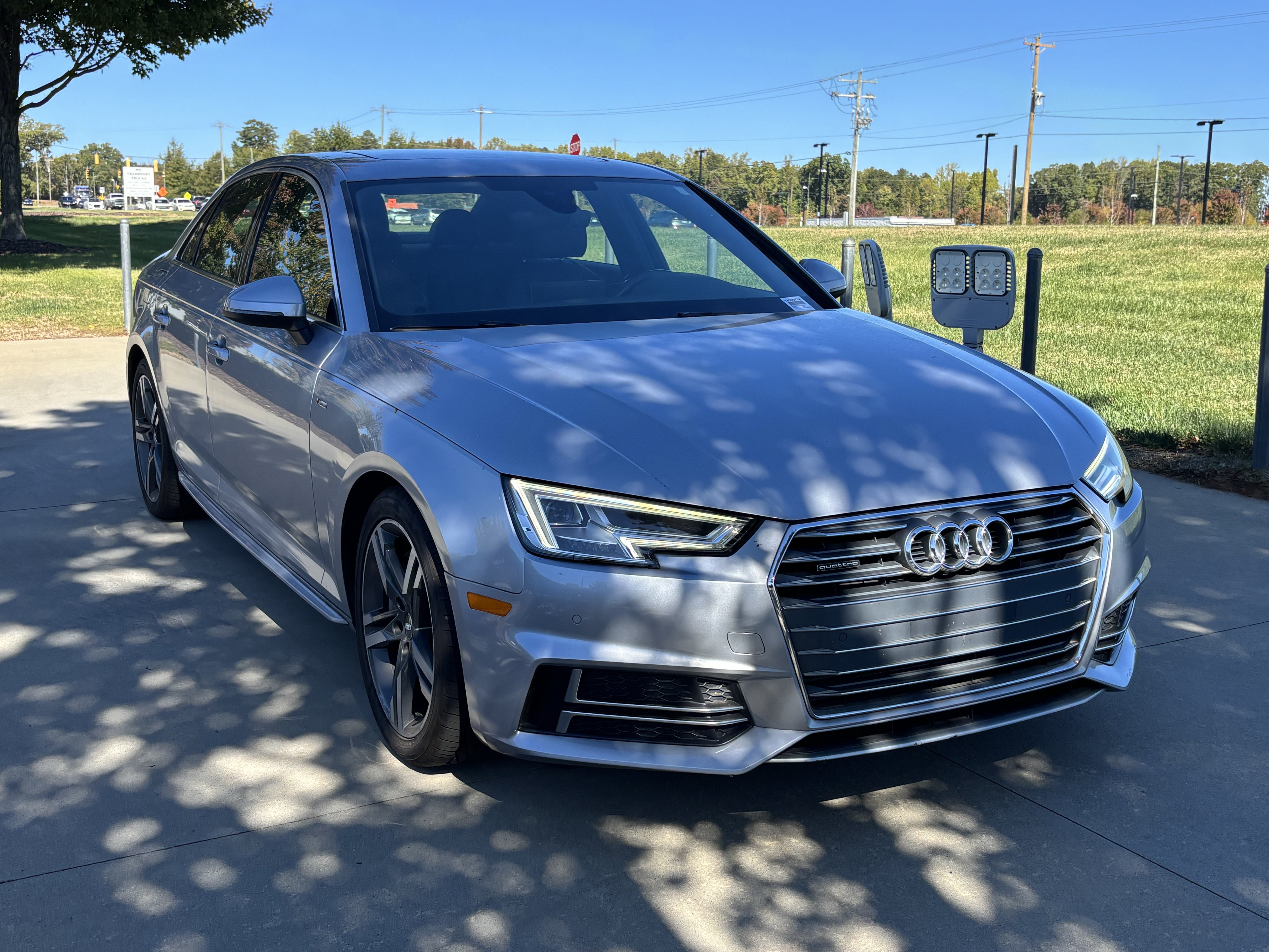 Used 2018 Audi A4 2.0T Premium Plus w/ Premium Plus Package AWD/4WD image 2