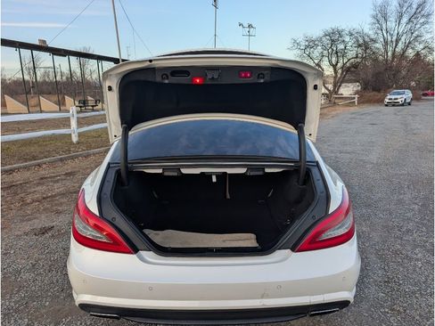 Used 2013 Mercedes-Benz CLS 550 4MATIC w/ Premium I Pkg image 13