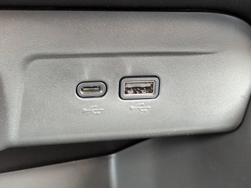 New 2026 Chevrolet Trax LS w/ LS Convenience Package FWD image 21