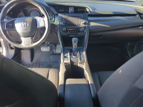 Used 2018 Honda Civic Sport image 15