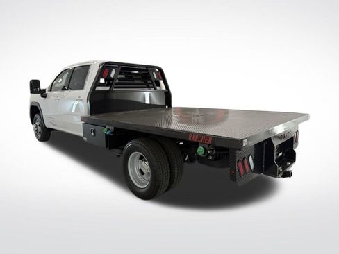 New 2026 GMC Sierra 3500 SLE w/ SLE Convenience Package AWD/4WD image 8