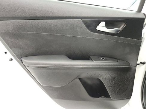 Used 2024 Kia Forte GT-Line image 9