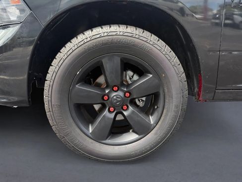 Used 2018 RAM 1500 Express w/ Black Ram 1500 Express Group image 14