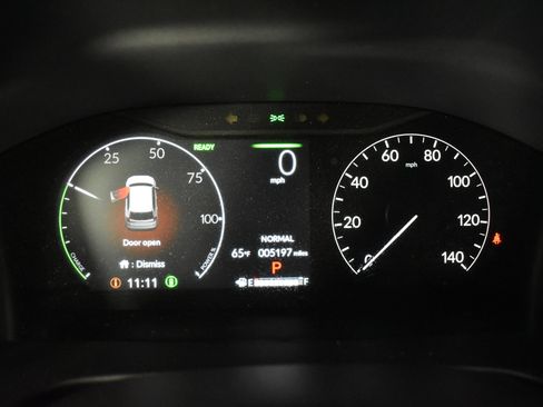 Used 2025 Honda CR-V Sport image 18