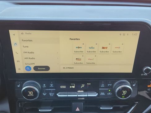 Used 2023 Toyota Highlander XSE image 20