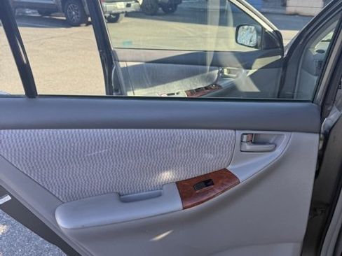 Used 2005 Toyota Corolla CE image 30