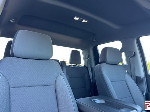 Used 2020 GMC Sierra 1500 SLE w/ Remote Start Package AWD/4WD image 18
