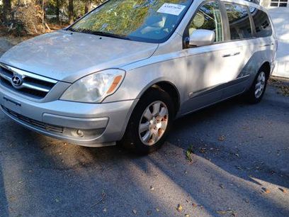 Used 2007 Hyundai Entourage SE