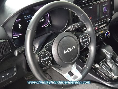 Used 2023 Kia Soul EX FWD image 25