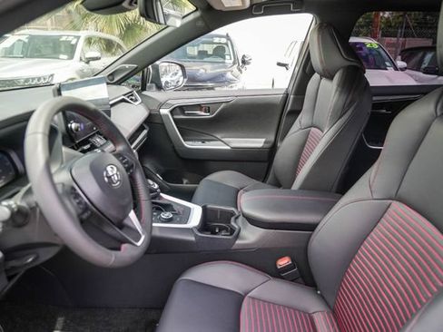 Used 2024 Toyota RAV4 XSE w/ Weather Package AWD/4WD image 20