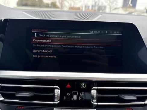 Used 2021 BMW 440i xDrive M440i xDrive w/ Shadowloine Package image 26