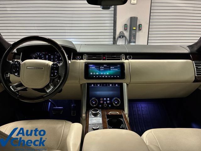 Used 2021 Land Rover Range Rover P525 Westminster Edition LWB AWD/4WD image 12