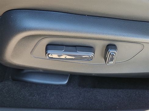 New 2026 Acura ADX FWD image 17