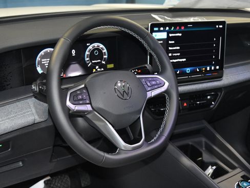 New 2026 Volkswagen Tiguan S image 2