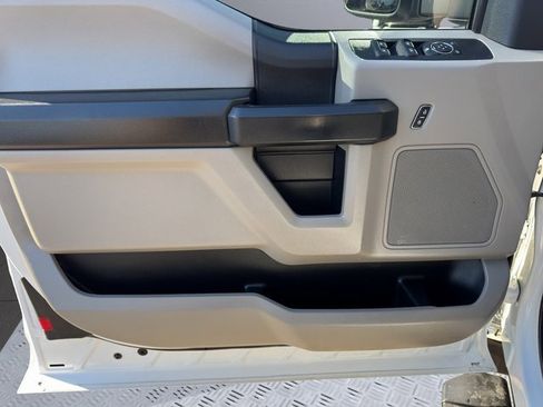 Used 2021 Ford F350 XL w/ Power Equipment Group image 13