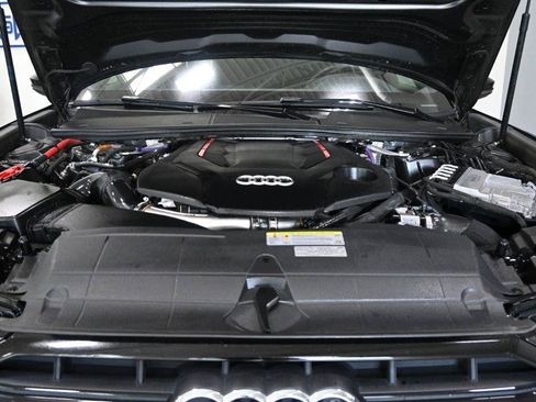 Used 2021 Audi S6 Prestige AWD/4WD image 34