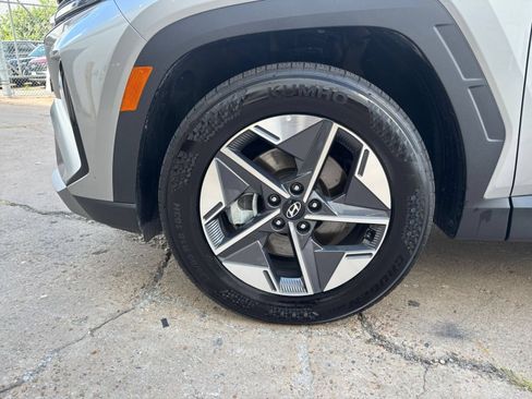 Used 2026 Hyundai Tucson SEL FWD image 32