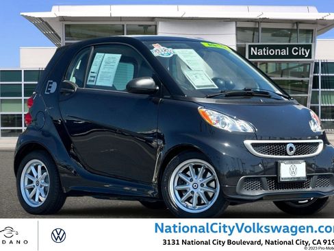 Used 2016 smart fortwo passion image 1