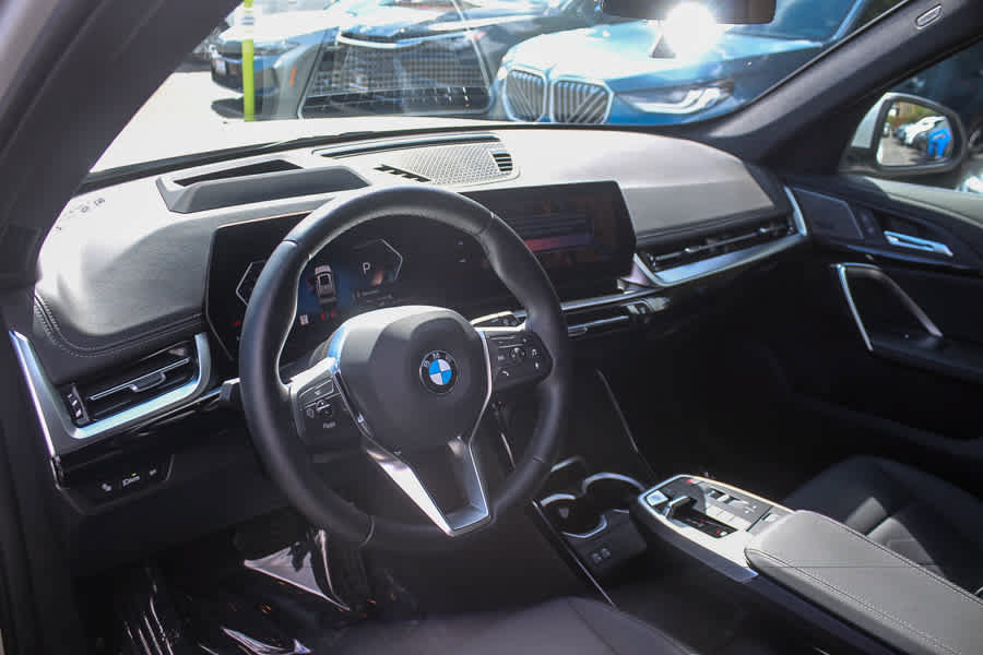 Used 2026 BMW X1 xDrive28i AWD/4WD image 22