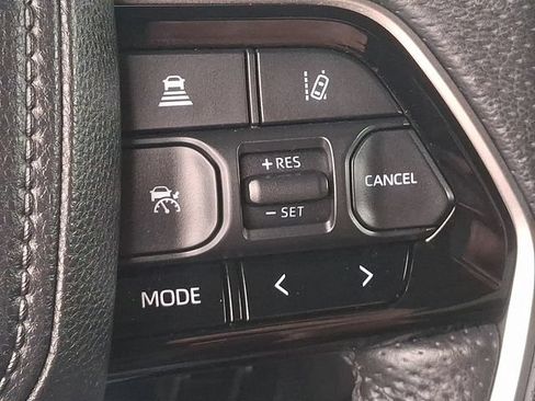Used 2023 Toyota Tundra SR5 w/ SR5 Premium Package AWD/4WD image 22