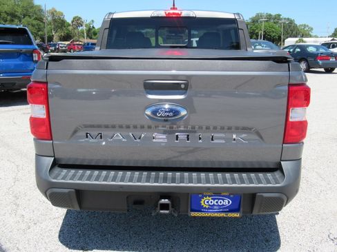 Certified 2022 Ford Maverick Lariat w/ Lariat Luxury Package FWD image 5