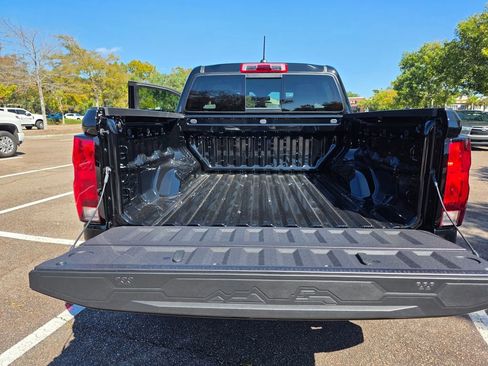 New 2026 Chevrolet Colorado LT image 21