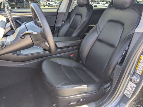 Used 2022 Tesla Model 3 Long Range AWD/4WD image 45